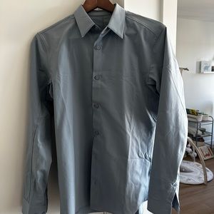 Lululemon New Venture Slim Fit Long Sleeve Shirt